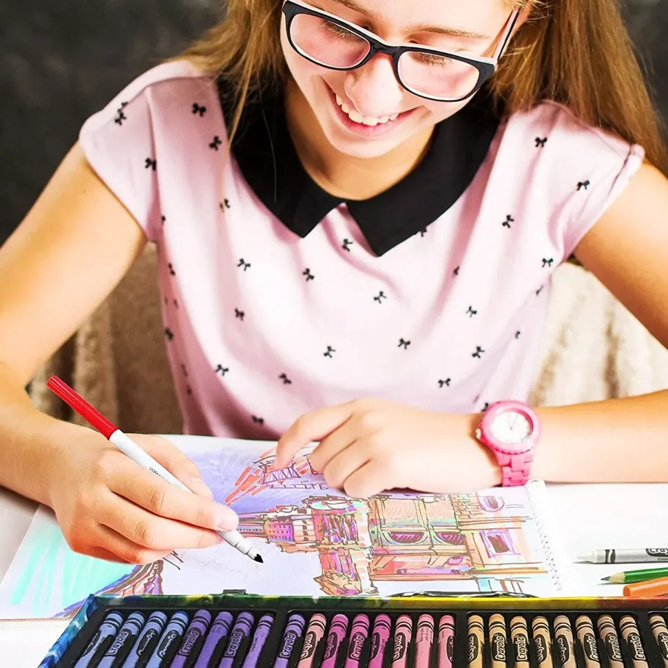 Crayola Valigetta Colori Arcobaleno Kit Creativo Con 140 Pezzi Assortiti, Eta Consigliata: 5-10 Anni