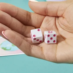 Hasbro Gaming Monopoly Barbie, Gioco Da Tavolo, Giochi Per Famiglie Per 2-6 Giocatori, Dagli 8 Anni In Su