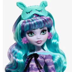 Monster High Twyla Creepover Party, Bambola Con Outifit Dettagliato E Accessori Per Il Pigiama Party, Cucciolo Coniglietto Dustin Incluso