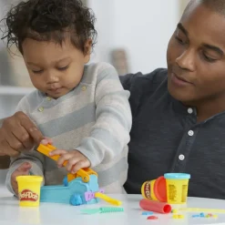 Play-Doh, La Fabbrica Del Divertimento, Playset Di Attivita Manuali, Pasta Modellabile In 3 Colori